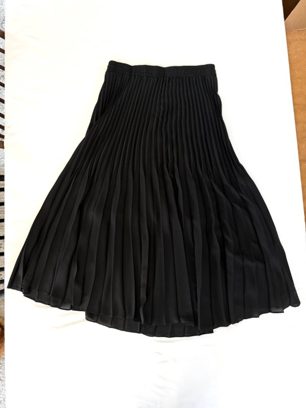 Max Studio Pleated Midi Skirt Black Elastic Waist Pull On Flowy Size M NWT $98 - Picture 2 of 7